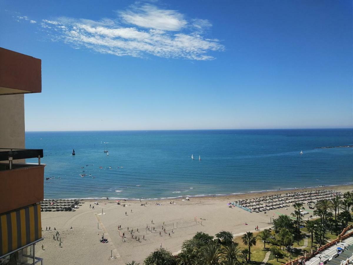 Апартаменты Puerto Marina - Primera Linea Бенальмадена Экстерьер фото